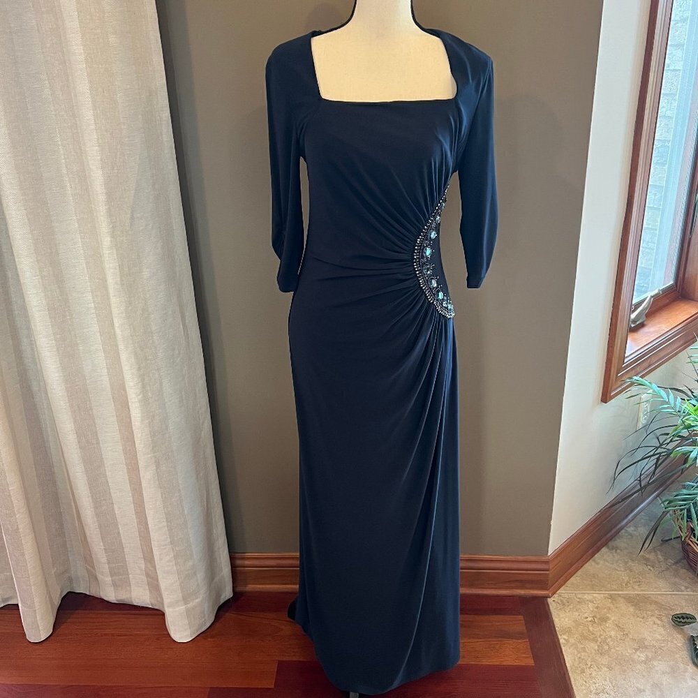Adrianna Papell, Navy Floor Length Gown Wedding/Party, Detailed Waist, Size 6